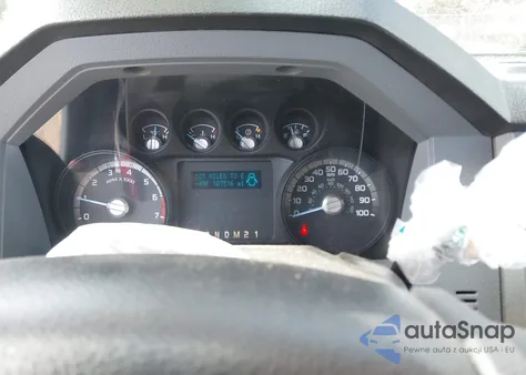 2011 Ford F-250 Xlt z USA, uszkodzony, nr VIN 1FT7X2B60BEA33500